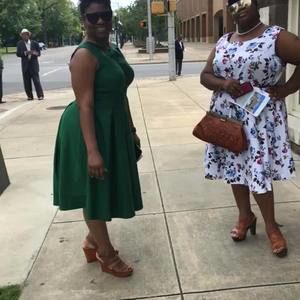 Meet your Posher, Rhonda